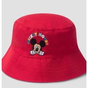 𝅺MICKEY Mouse reversible toddler bucket hat.NWT. One size